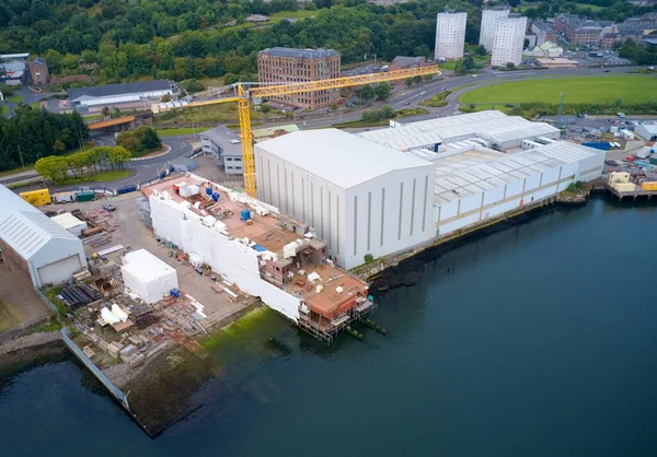 Edificio naval en Port Glasgow Andamio y grúa — Foto de Stock