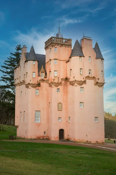 Aberdeenshire, Scotland, UK, January 1st 2021, Craigievar Castle, a pinkish baronial style castle in Aberdeenshire, Scotland — 图库照片