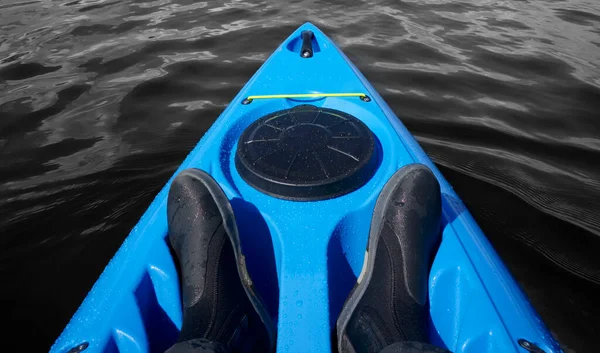 Blauwe Kajak Open Water Bij Loch Lomond — Stockfoto