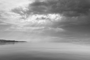 Clyde İskoçya 'nın Firth' ünde huzurlu ve sakin bir su.