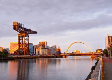 Clydeport Crane at Finnieston next to the Clyde Arc bridge in Glasgow UK