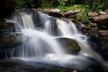 Na Yung 'da Tad noi şelalesi - Nam Som Ulusal Parkı Udon Thani ili, Tayland