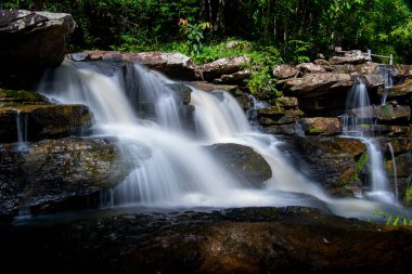 Na Yung 'da Tad noi şelalesi - Nam Som Ulusal Parkı Udon Thani ili, Tayland
