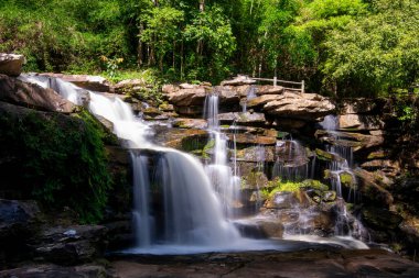 Na Yung 'da Tad noi şelalesi - Nam Som Ulusal Parkı Udon Thani ili, Tayland