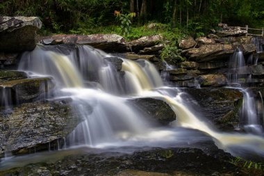 Na Yung 'da Tad noi şelalesi - Nam Som Ulusal Parkı Udon Thani ili, Tayland