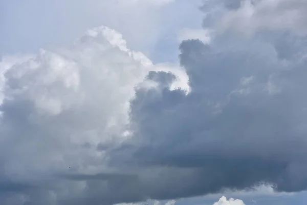 Hermoso Cielo Nube Cumulonimbus Nube Cirrus — Foto de Stock