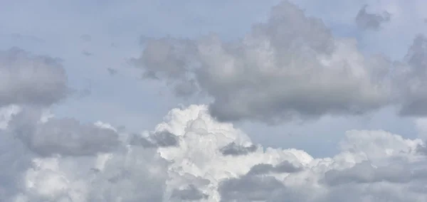 Belo Céu Nuvem Cumulonimbus Nuvem Cirrus — Fotografia de Stock