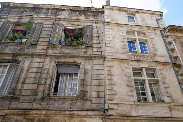 Antes Después Comparación Fachadas Edificios Limpios Con Diferencia Entre Dos — Foto de Stock