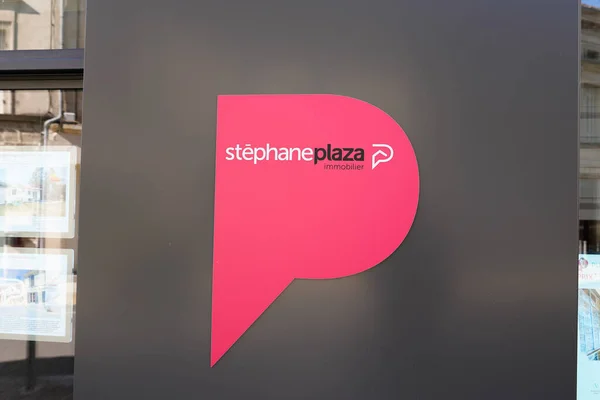 Burdeos Aquitania Francia 2021 Stephane Plaza Logo Sign Bran Front — Foto de Stock