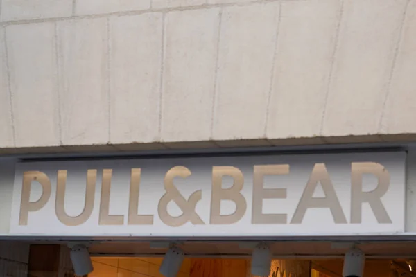 Bordeaux Aquitaine France 2021 Pull Bear Store Logo Und Textmarke — Stockfoto