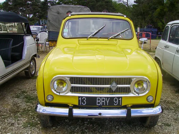 Bordeaux Akwitania Francja 2021 Renault Vintage Retro Samochód Plenerowy Oldtimer — Zdjęcie stockowe