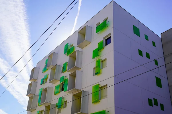 Modern New Apartment House Residential Building Balcony Green Plastic Design — Stock Photo, Image