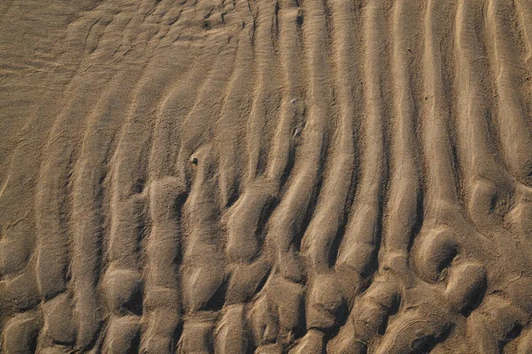 Sandy Konsistens Bakgrund Med Naturlig Sand Vatten Våg Mönster Tapet — Stockfoto