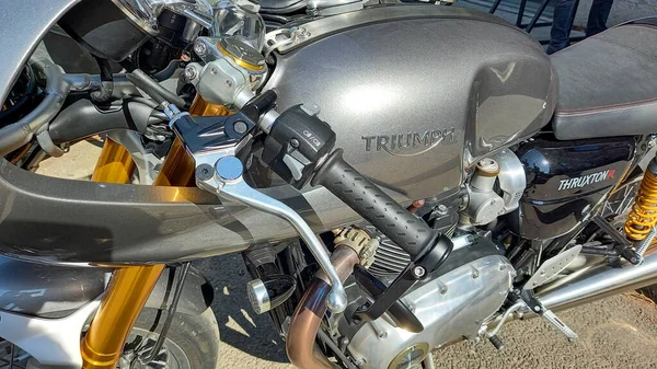 Burdeos Aquitania Francia 2021 Triumph Thruxton Neoretro Logotipo Marca Motocicleta —  Fotos de Stock
