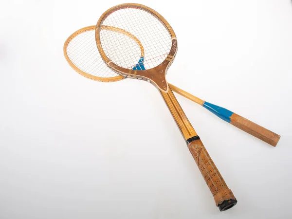 ヴィンテージテニスラケット木製バドミントン鋼 — ストック写真