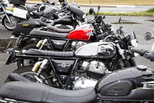 Бордо Франция 2021 Мотоциклы Harley Davidson Bmw Royal Enfield Motorcycle — стоковое фото