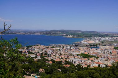 Occitanie Fransa 'nın Herault kentindeki Fransız şehir limanından Sete Panorama