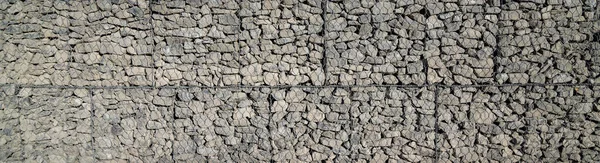 Piedra Gris Guijarros Malla Alambre Pared Piedras Horizontales Fachada Fondo — Foto de Stock