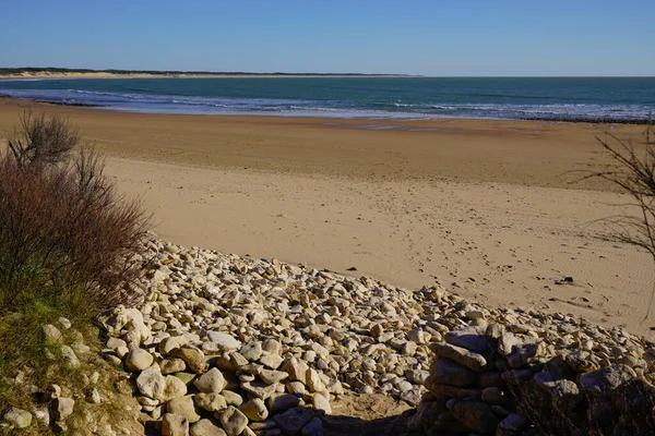 Dostęp Piaszczystej Plaży Czasie Odpływu Talmont Saint Hilaire Vendee Francja — Zdjęcie stockowe