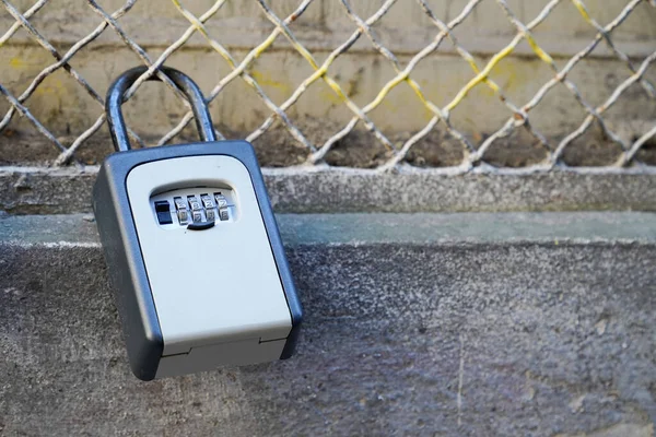 Casa Alquiler Caja Seguridad Caja Seguridad Para Recuperar Llaves Entrada — Foto de Stock