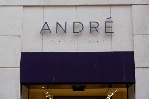 Бордо Aquitaine France 2022 Andre Text Brand Logo Sign Facade — стоковое фото