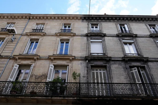 Limpieza Renovación Fachadas Del Edificio Antes Después Limpiar Pared Lavado — Foto de Stock