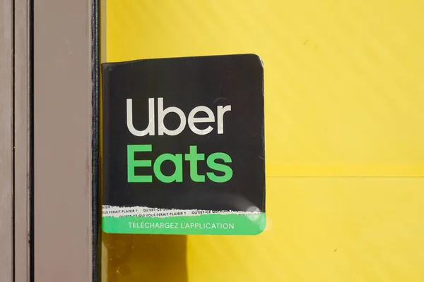 Bordeaux Aquitaine France 2022 Uber Syö Kyltin Tekstin Logon Ravintolan — kuvapankkivalokuva