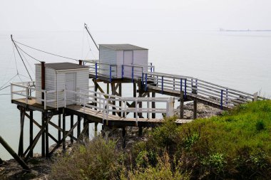 Carrelet, Saint-Palais-sur-Mer Fransa 'nın Atlantik kıyısındaki Gironde nehrinde.