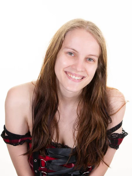 漂亮性感的年轻女子在白色背景的肖像快乐的微笑金发女郎 — 图库照片