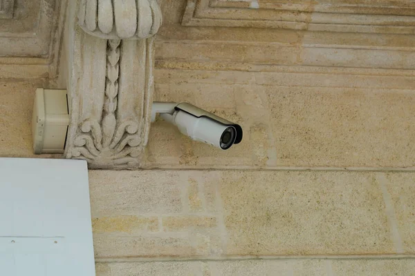 cctv video remote monitoring system outdoor corner building  secure ceiling digital camera