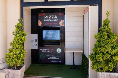 Bordeaux , Aquitaine France - 07 13 2022 : pizza artisanale logo brand and sign text express Automatic distributor of fresh Automated Pizzas Making Vending Machine