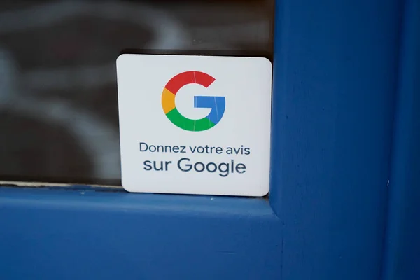 Bordeaux Aquitaine France 2022 Google Suivez Nous French Sign Logo — Foto de Stock