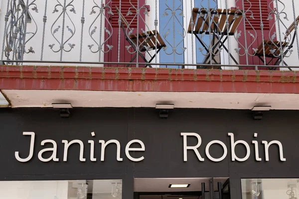 Bordeaux Aquitaine France 2022 Janine Robin Sign Text Logo Brand — Stok fotoğraf
