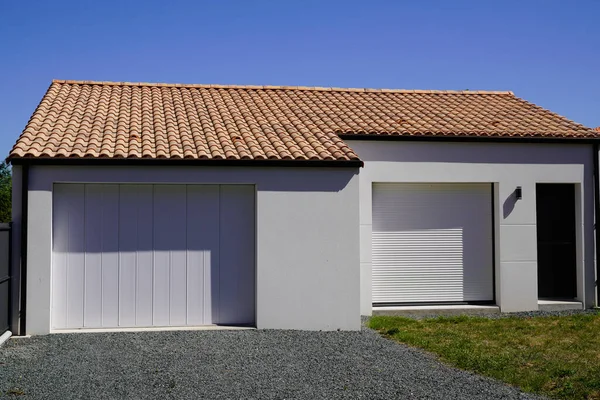 Moderno Sobborgo Casa Privata Con Cancello Garage Ingresso Porta — Foto Stock