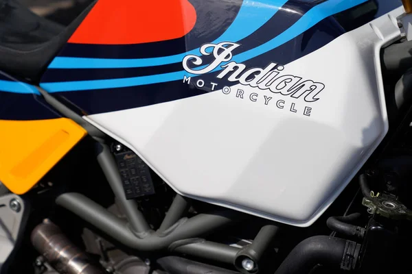 Bordeaux Akwitania Francja 2022 Motocykle Indyjskie Tekst Logo Bocznym Zbiorniku — Zdjęcie stockowe