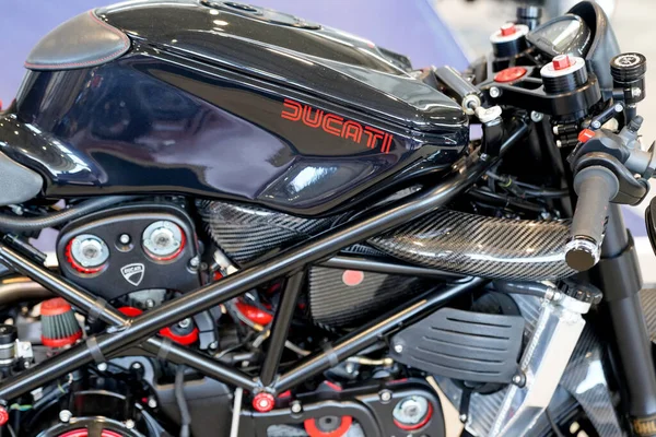 Bordeaux Aquitaine França 2022 Ducati Tanque Combustível Marca Logotipo Motocicleta — Fotografia de Stock