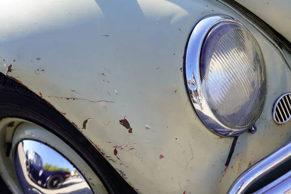 Αυτοκίνητο Παλαιό Σκουριασμένο Αρχαίο Όχημα Vintage Σκουριά Παλαιό Όχημα Μόδας — Φωτογραφία Αρχείου