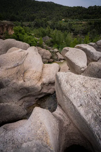 Ландшафт Белых Камней Странными Формами Природе — стоковое фото