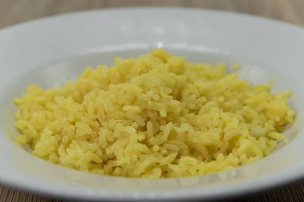 Große Kugel Reis Einer Schüssel Diente Als Beilage Einer Mahlzeit — Stockfoto