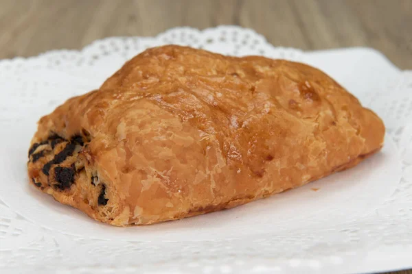 Tentador Fresco Forno Torção Vitrificada Donut Padaria Servida Prato — Fotografia de Stock