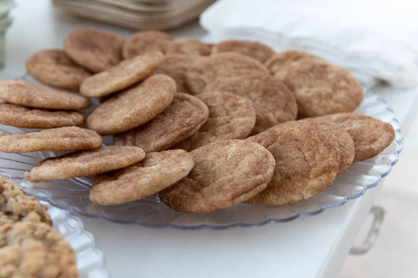 Delicious Serve Yourself Offering Snickerdoodle Cookies Plate All Wedding Guests —  Fotos de Stock