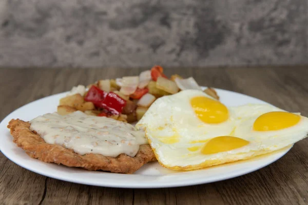 Standard American Breakfast Consisting Chicken Fried Steak Covered Gravy Fried — Photo