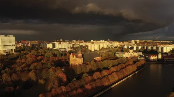 Catedral Kaliningrado Antes Una Tormenta Otoño Vista Desde Dron — Vídeos de Stock
