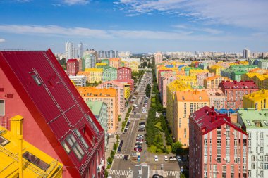 Ukrayna 'nın başkenti Kyiv' deki konut kompleksinin hava görüntüsü