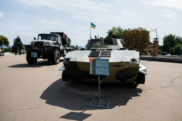 Kyjev Ukrajina Srpna 2021 Demonstrace Zničené Vojenské Výzbroje Ruské Armády — Stock fotografie