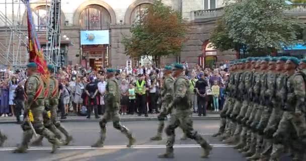 Kiev Ucrania Agosto 2021 Ensayo Del Desfile Militar Marcha Tropas — Vídeo de stock