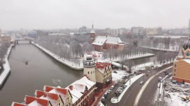 Kışın Kaliningrad 'daki Katedral' in havadan görünüşü