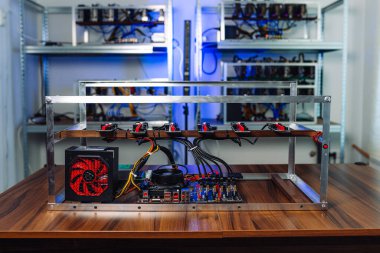 Kripto para birimi madencilik platformu bilgisayar gpu işlemci evi bellek ram fan inşa 