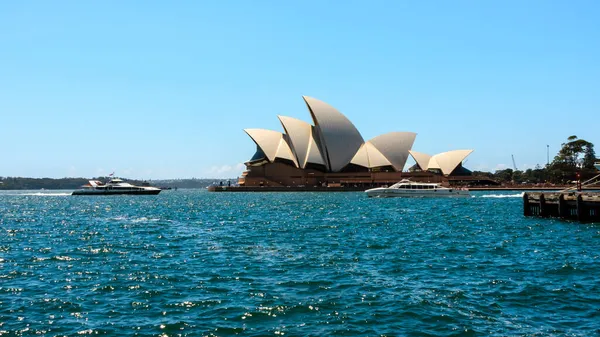 Sydney Australia January 2009 Side View Sydney Opera House Sea — Stock Photo, Image