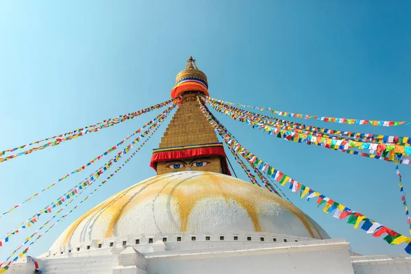 Banderas Budistas Oración Ondeando Viento Estupa Boudhanath Katmandú Nepal —  Fotos de Stock